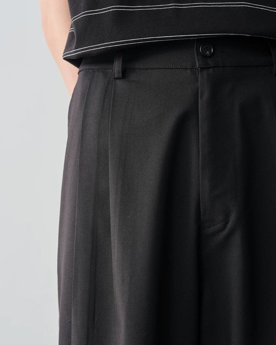 Pleated Cropped Pants　SP073