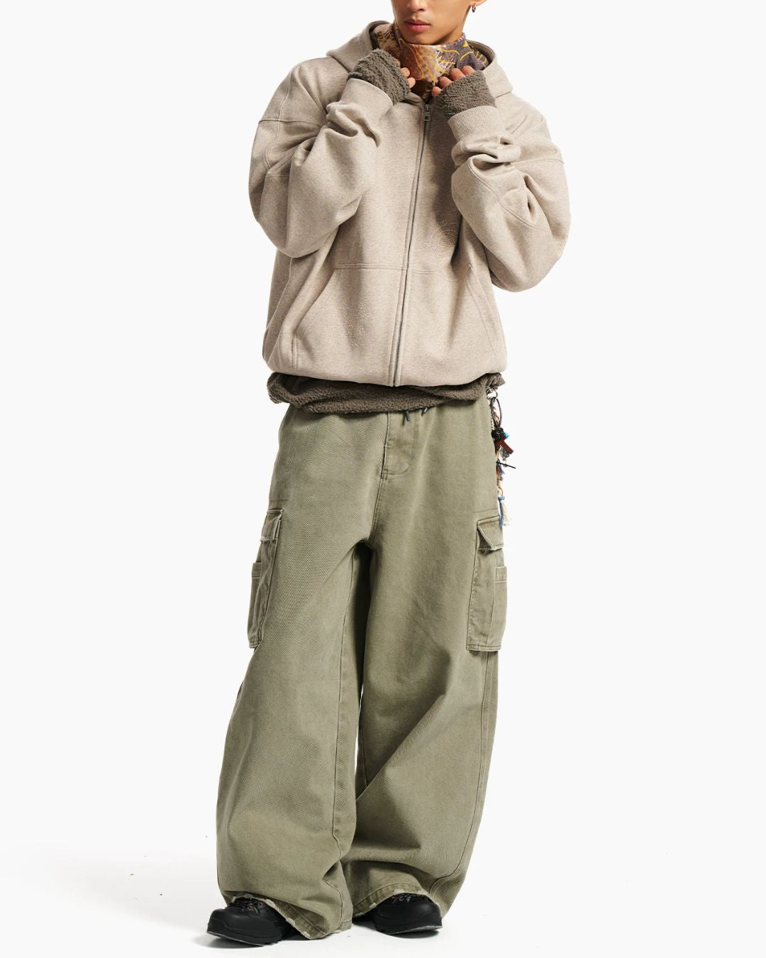 Tonal Embroidery Zip Hoodie　HD081