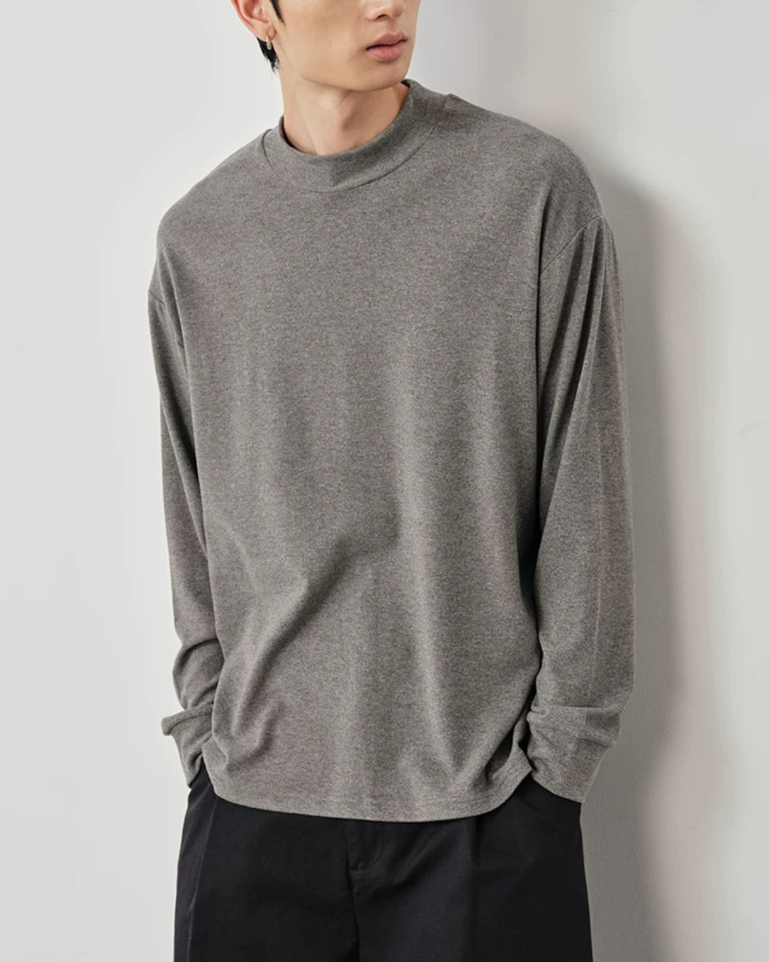 Mock Neck Long Sleeve T-Shirt　LT096