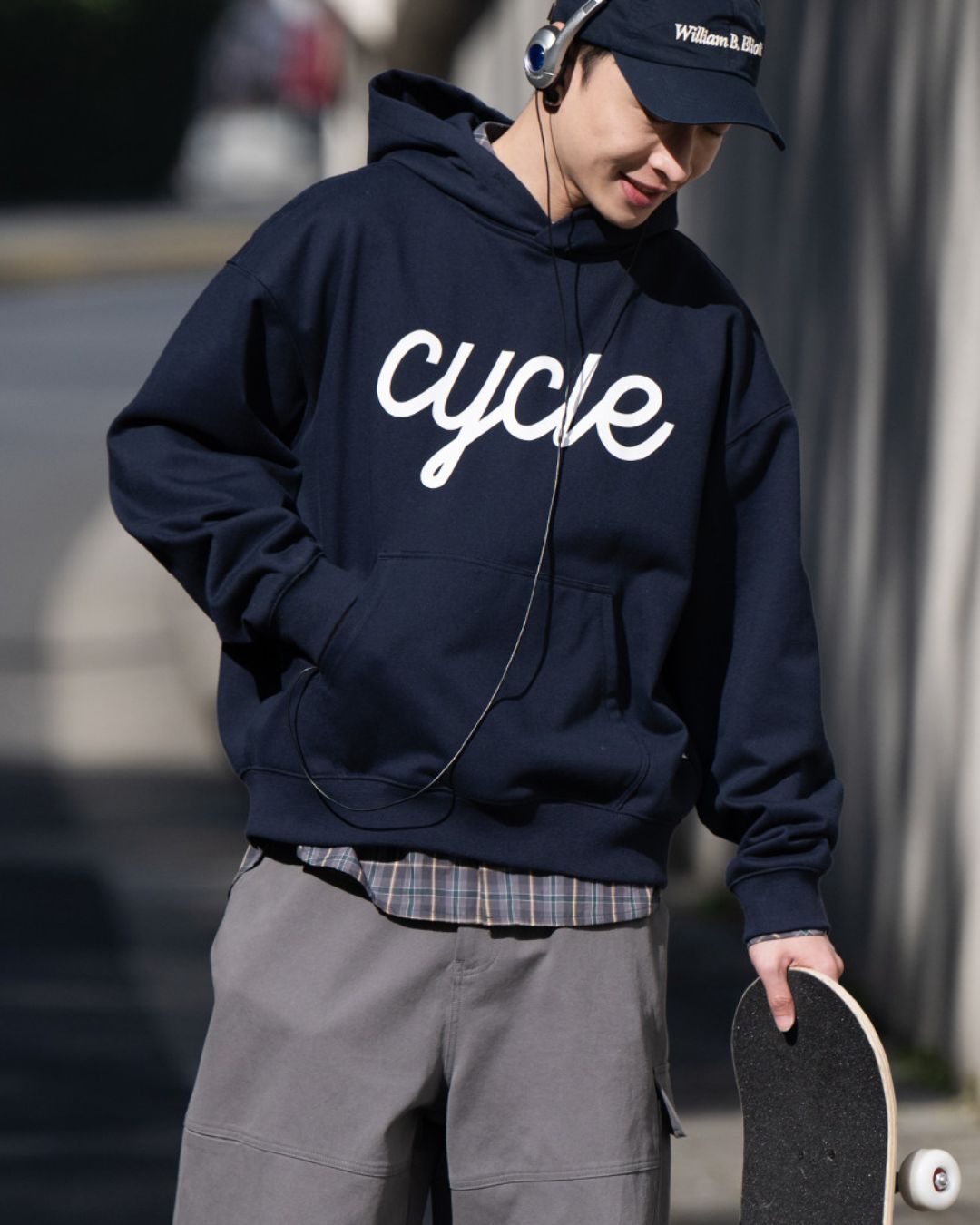 【予約販売】Front Logo Print Hoodie　HD080