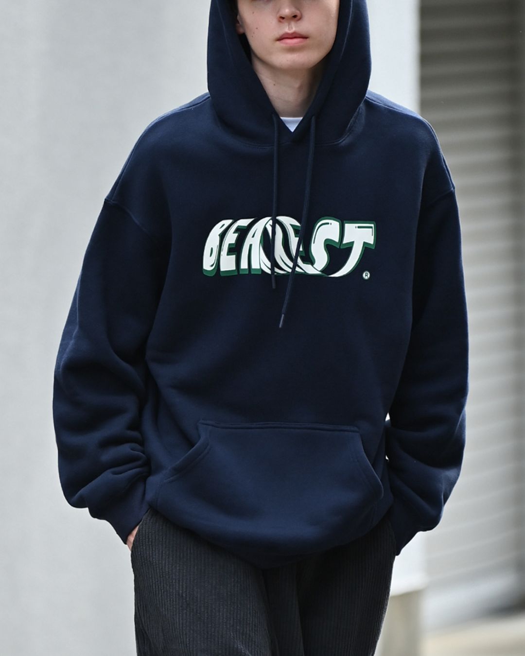 Graphic Logo Heavy Hoodie　HD060