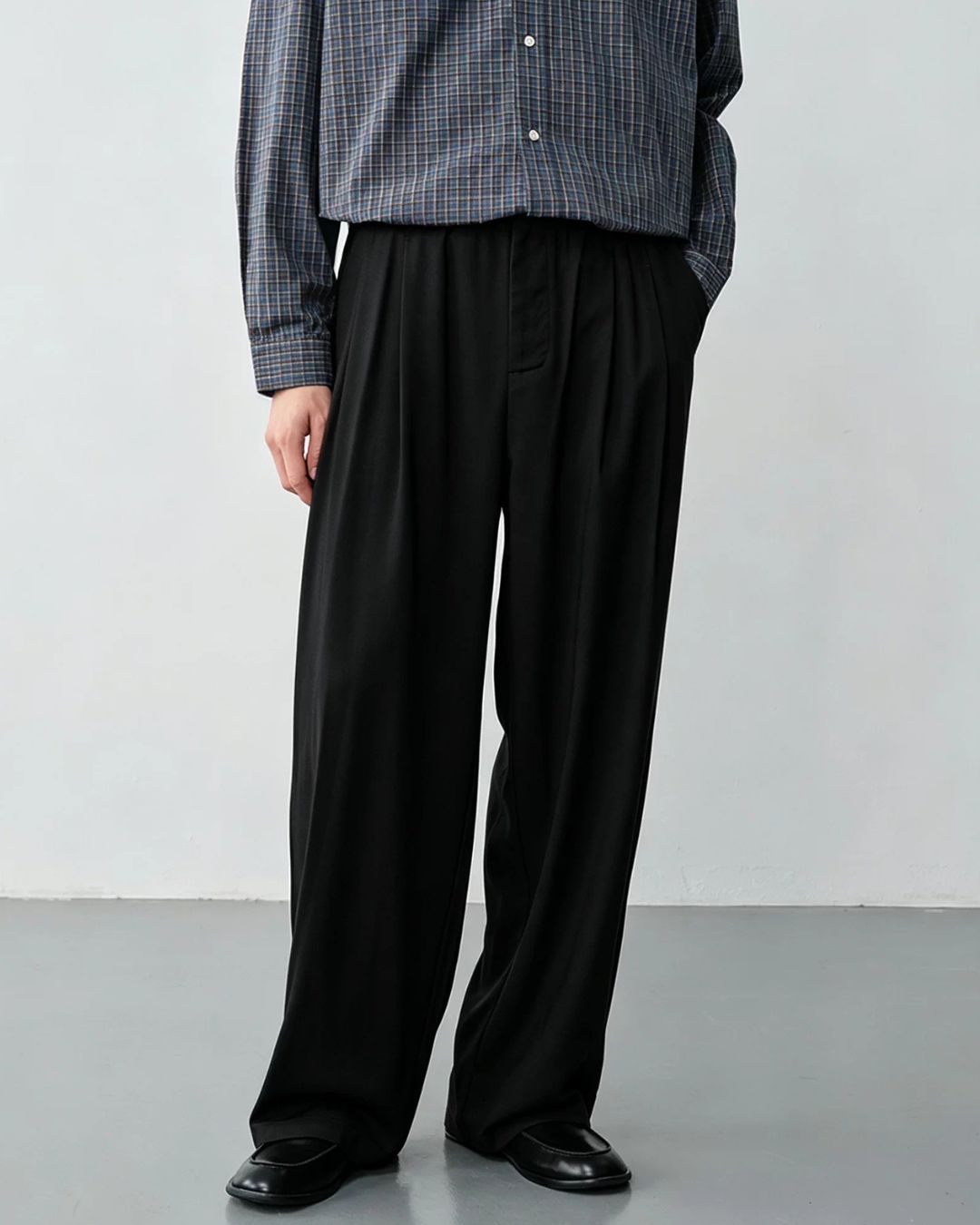 Wool Blend Tuck Wide Pants　WP119