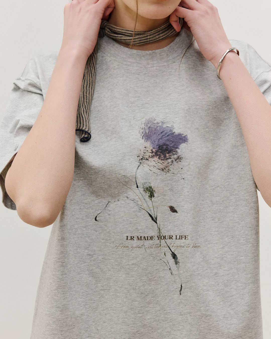 Sorona Flower Print T-Shirt　ST199
