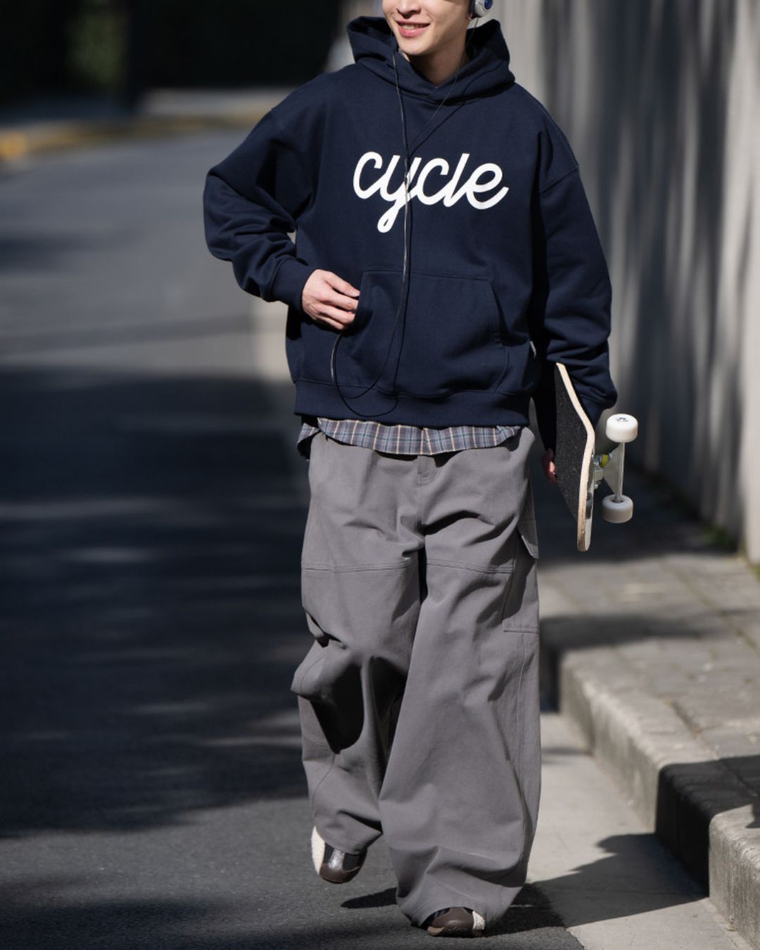 【予約販売】Front Logo Print Hoodie　HD080