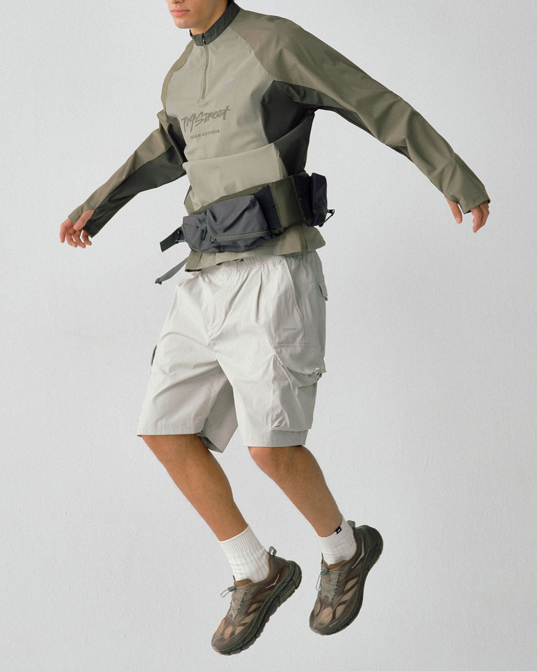 【10日以内お届け】Quick-drying Half-zip T-shirt　LT079