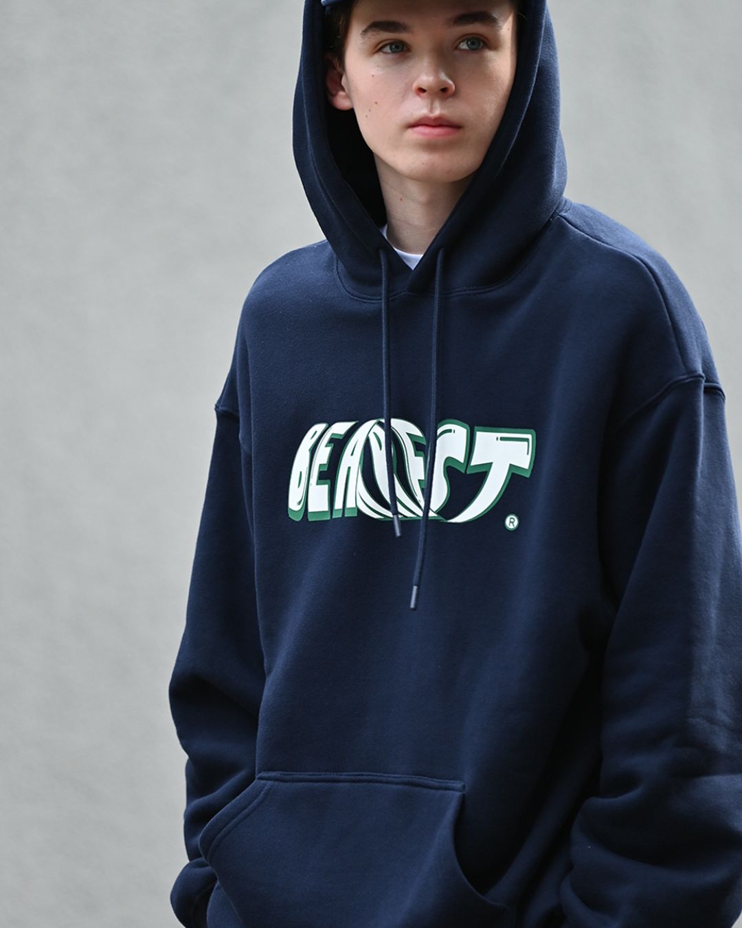 Graphic Logo Heavy Hoodie　HD060