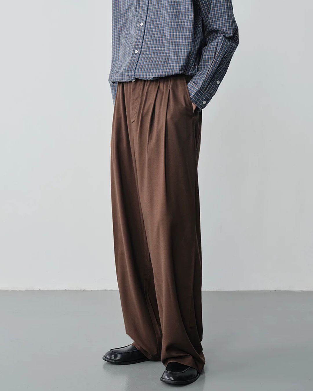 Wool Blend Tuck Wide Pants　WP119