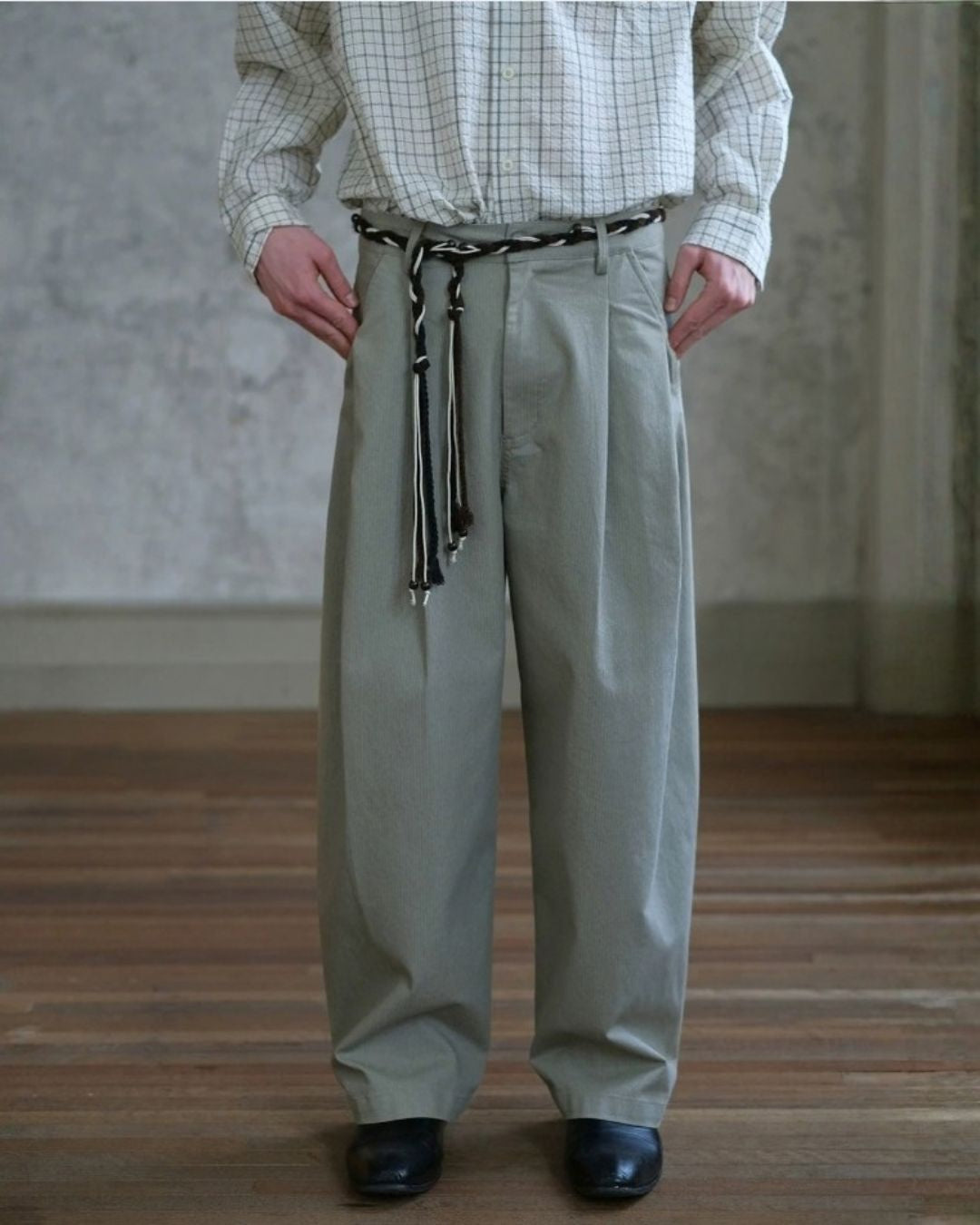 Relaxed Tuck Wide Pants　WP121