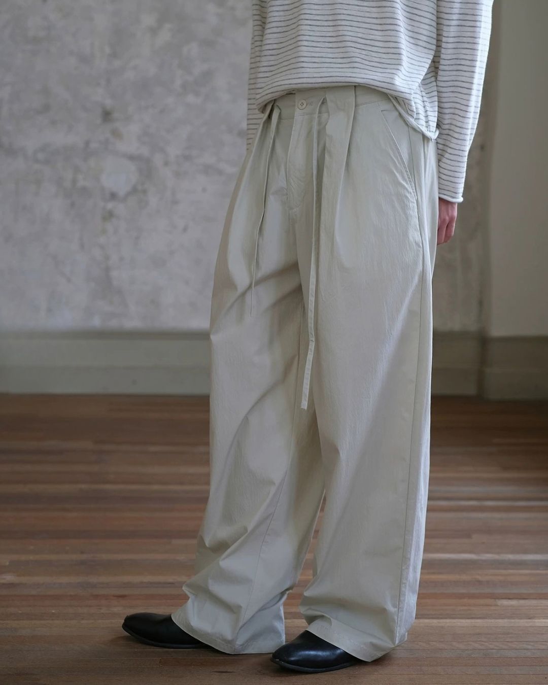Casual Tuck Wide Pants　WP122