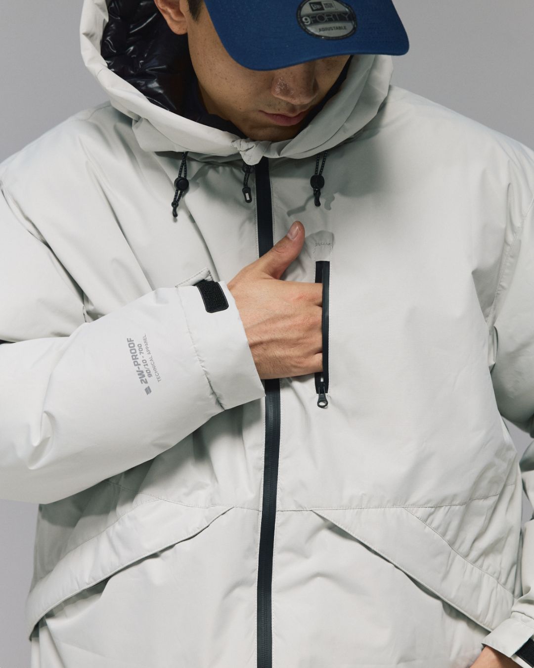 Hooded White Goose Down Jacket　DW021