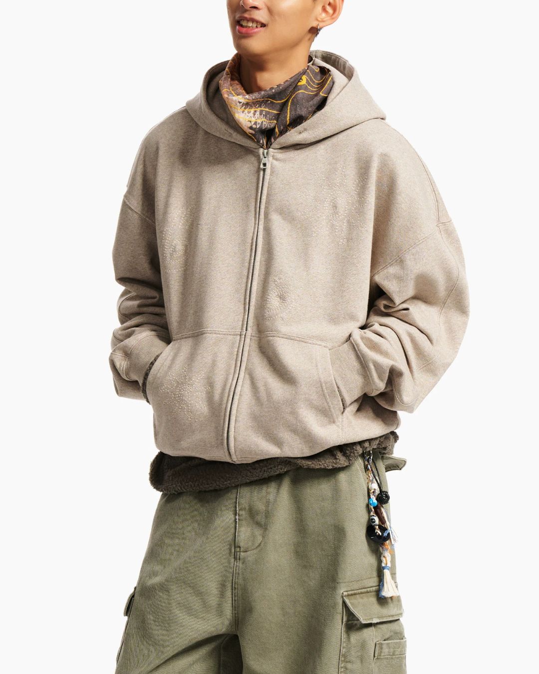 Tonal Embroidery Zip Hoodie　HD081