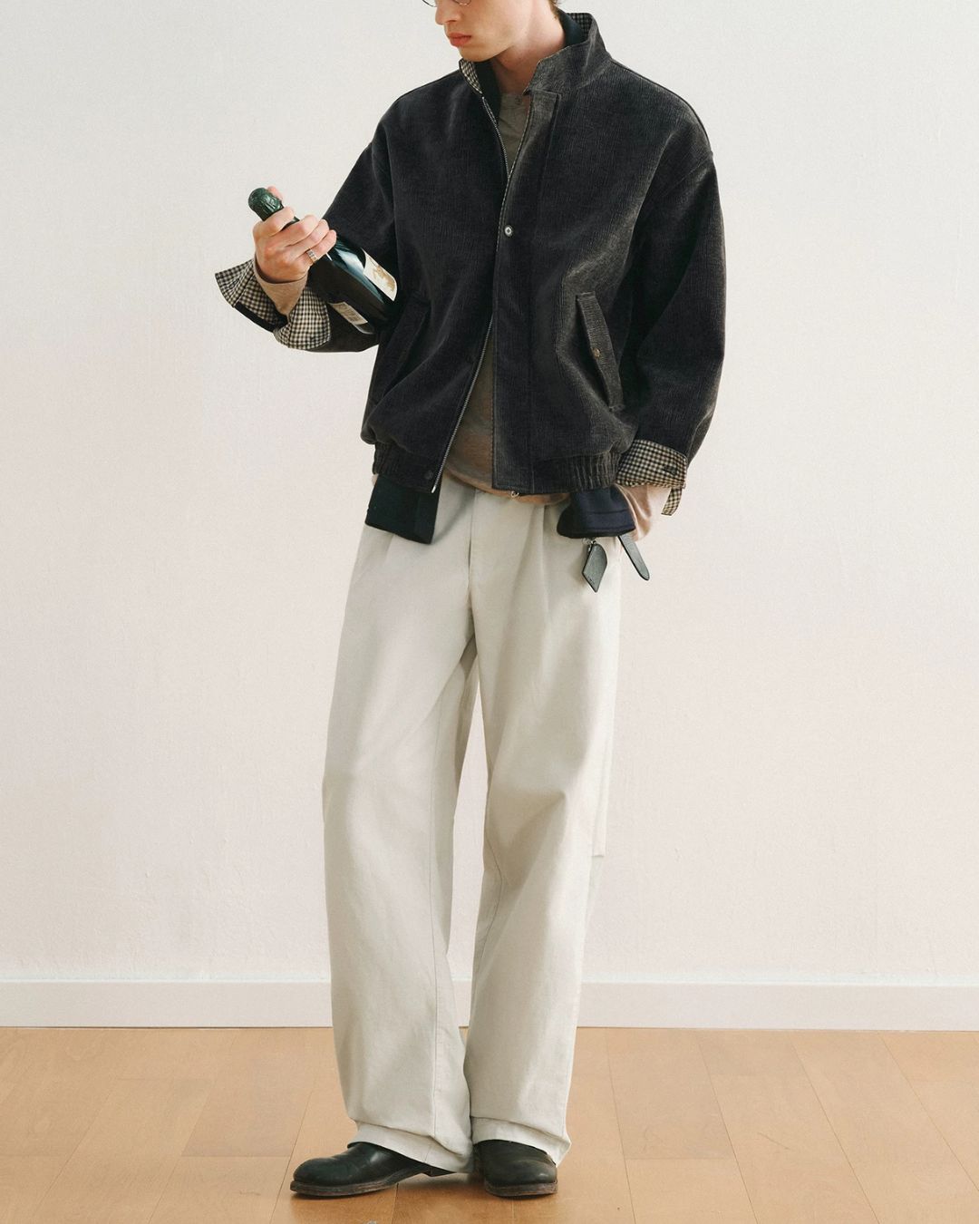 Arc Tuck Wide Pants　WP120