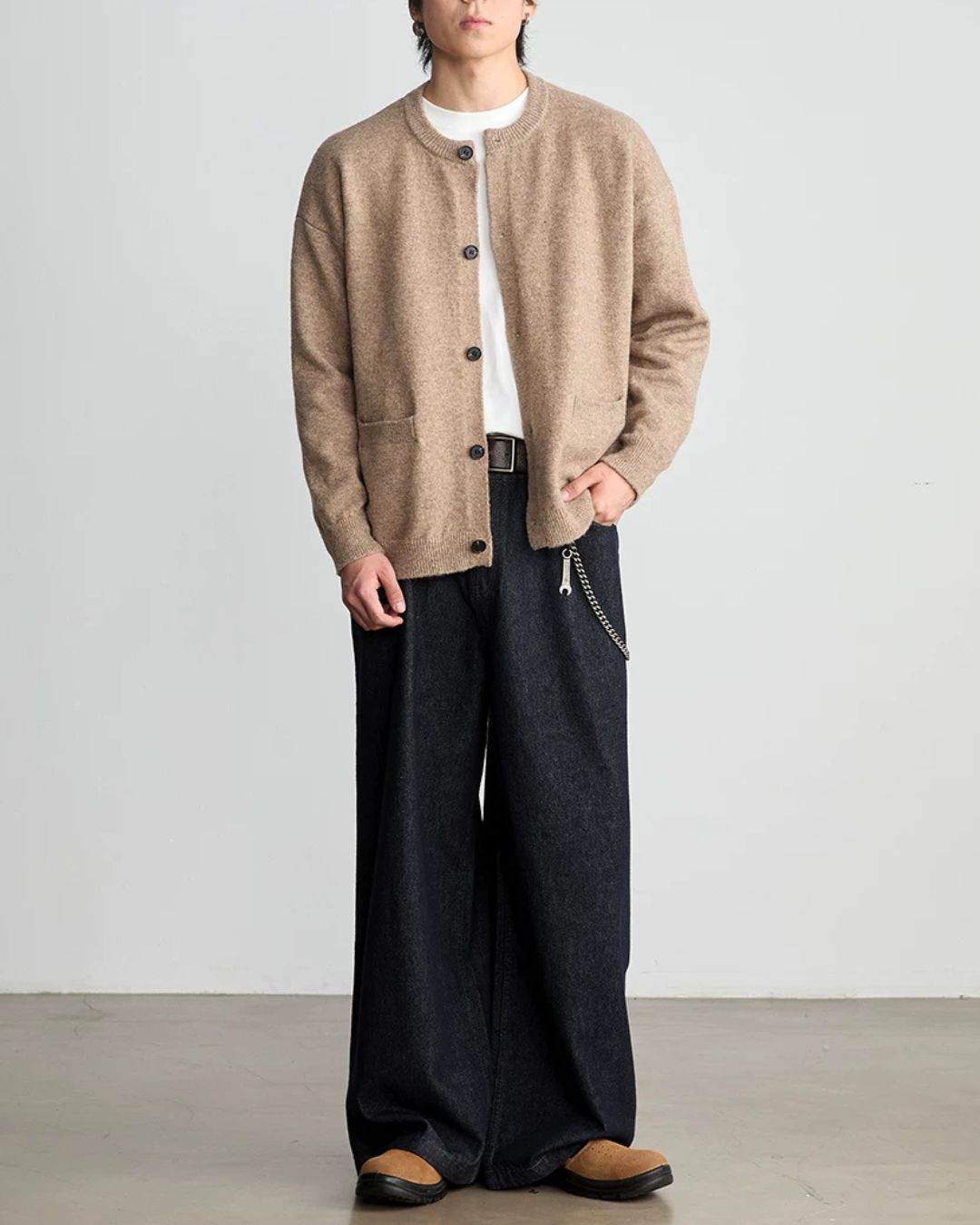 Brushed Crewneck Cardigan　KN059