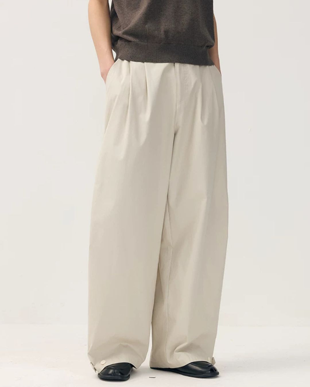 Hem Button Side Pleated Pants　WP104
